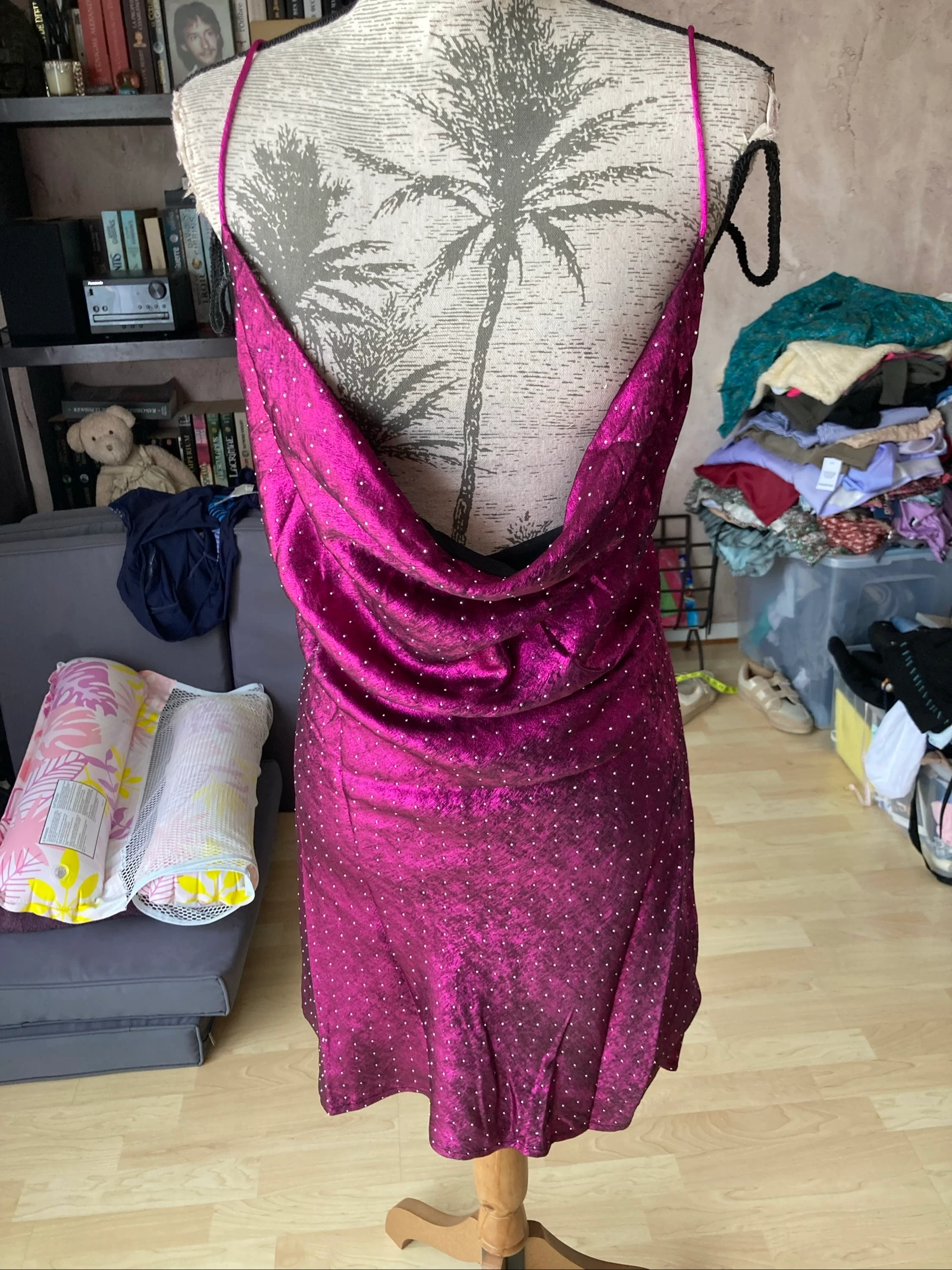 Très jolie robe de soirée taille 44
